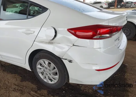 2018 Hyundai Elantra Se из США, поврежденный, VIN 5NPD74LF9JH263399